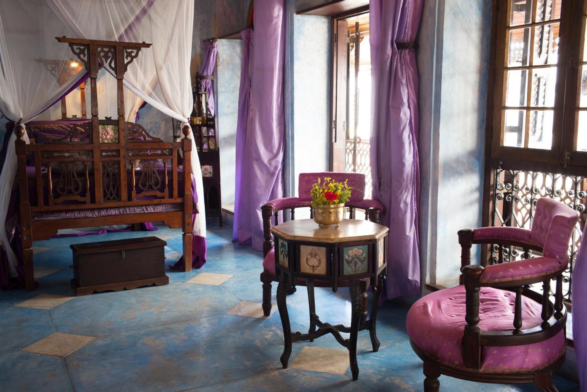 Emerson Spice Zanzibar Luaran gambar