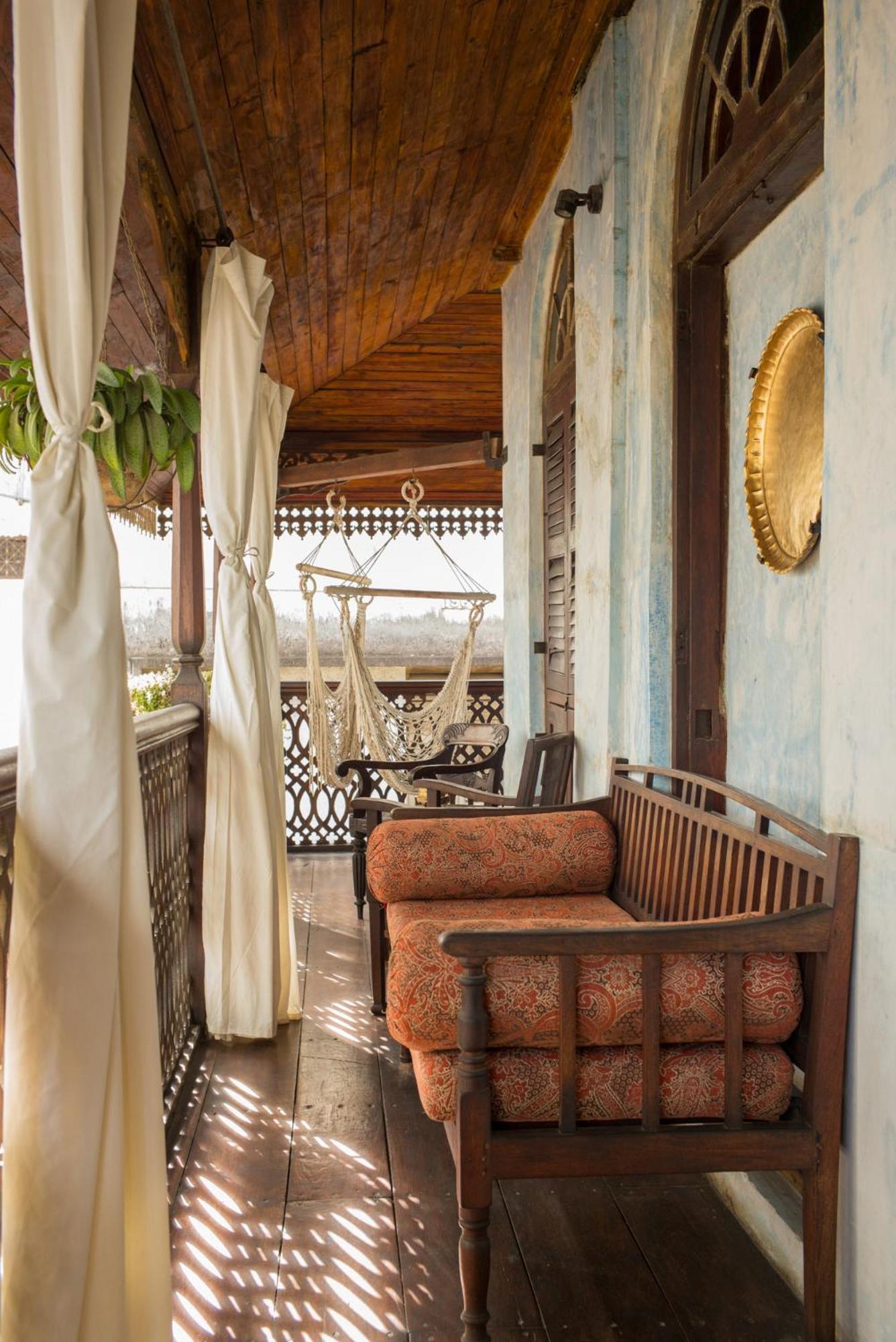 Emerson Spice Zanzibar Luaran gambar
